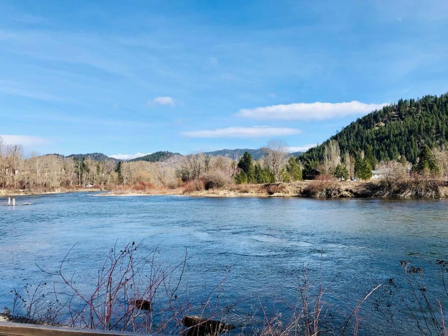 Walk To Downtown Leavenworth * Sleeps 6 + Pets * Ground Level Gem! Apartment Bagian luar foto