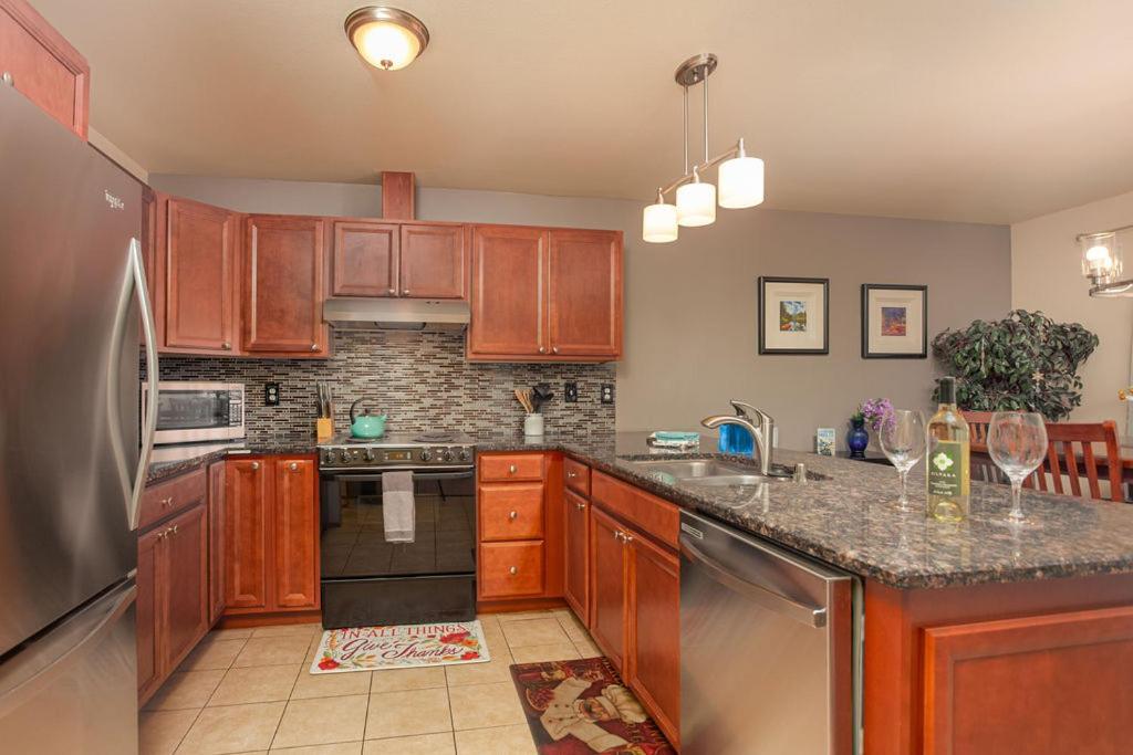 Walk To Downtown Leavenworth * Sleeps 6 + Pets * Ground Level Gem! Apartment Bagian luar foto